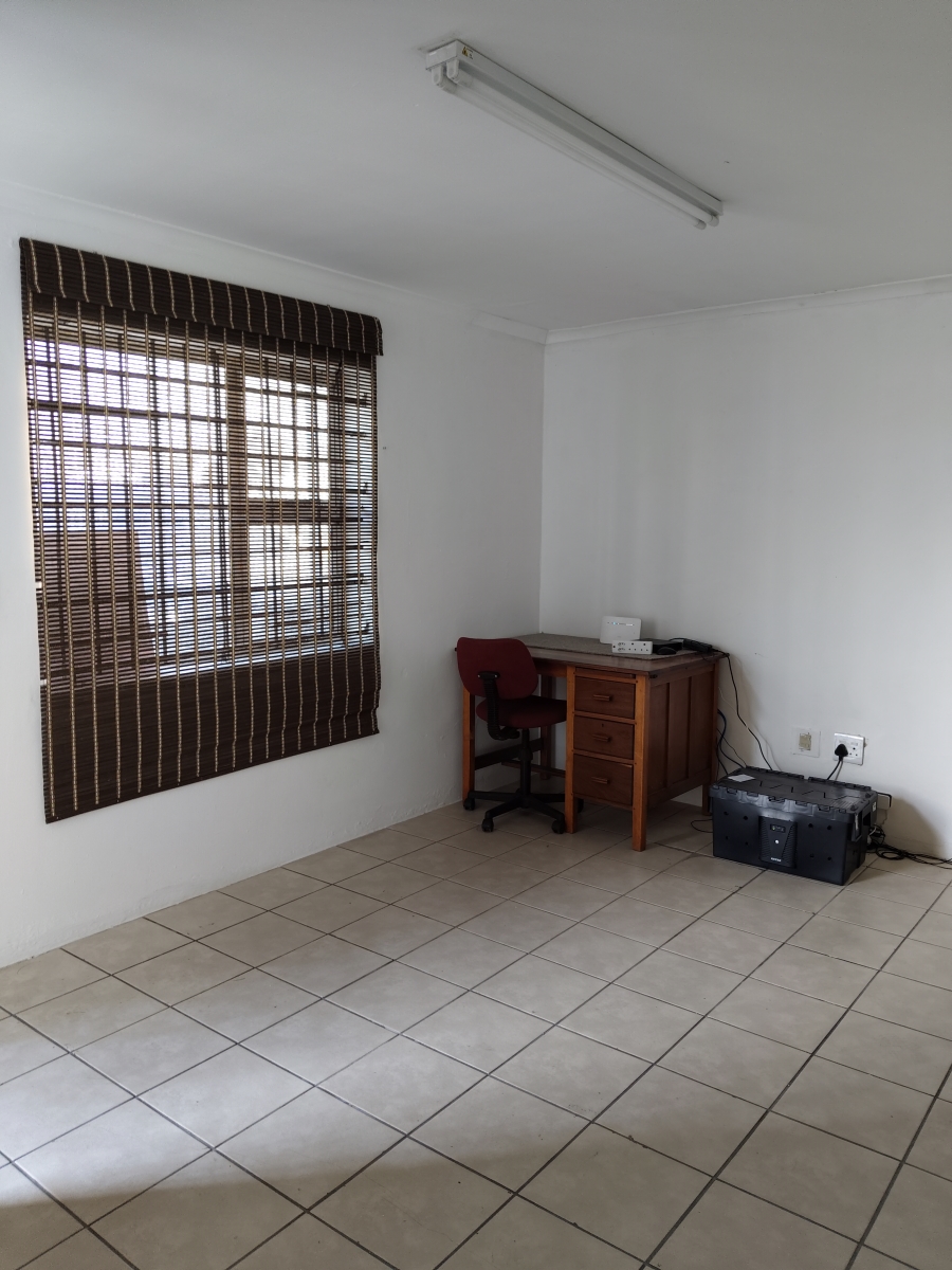 Commercial Property for Sale in Okavango Park Western Cape